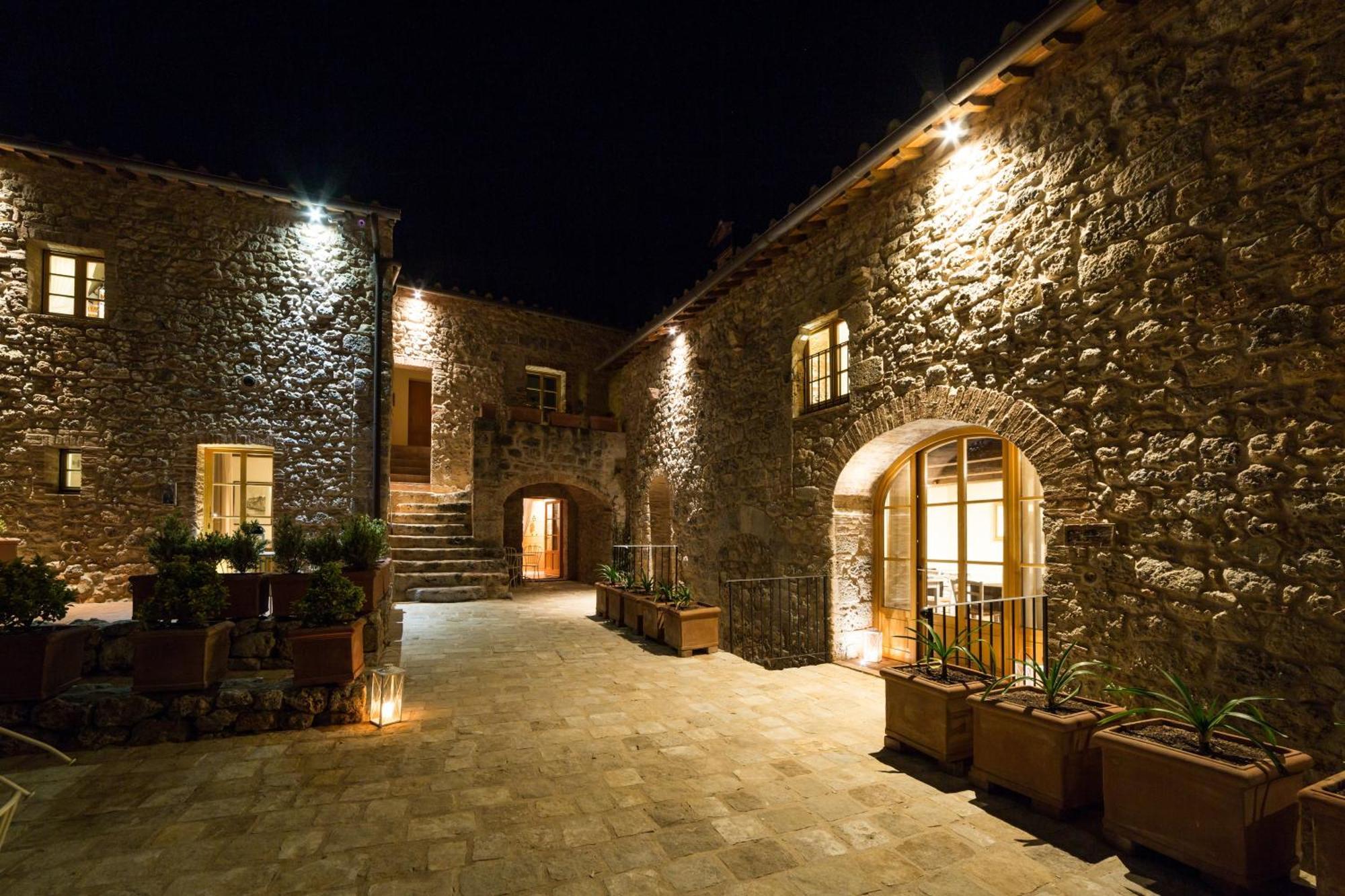 Relais La Costa Historical Residence Монтериджиони Экстерьер фото