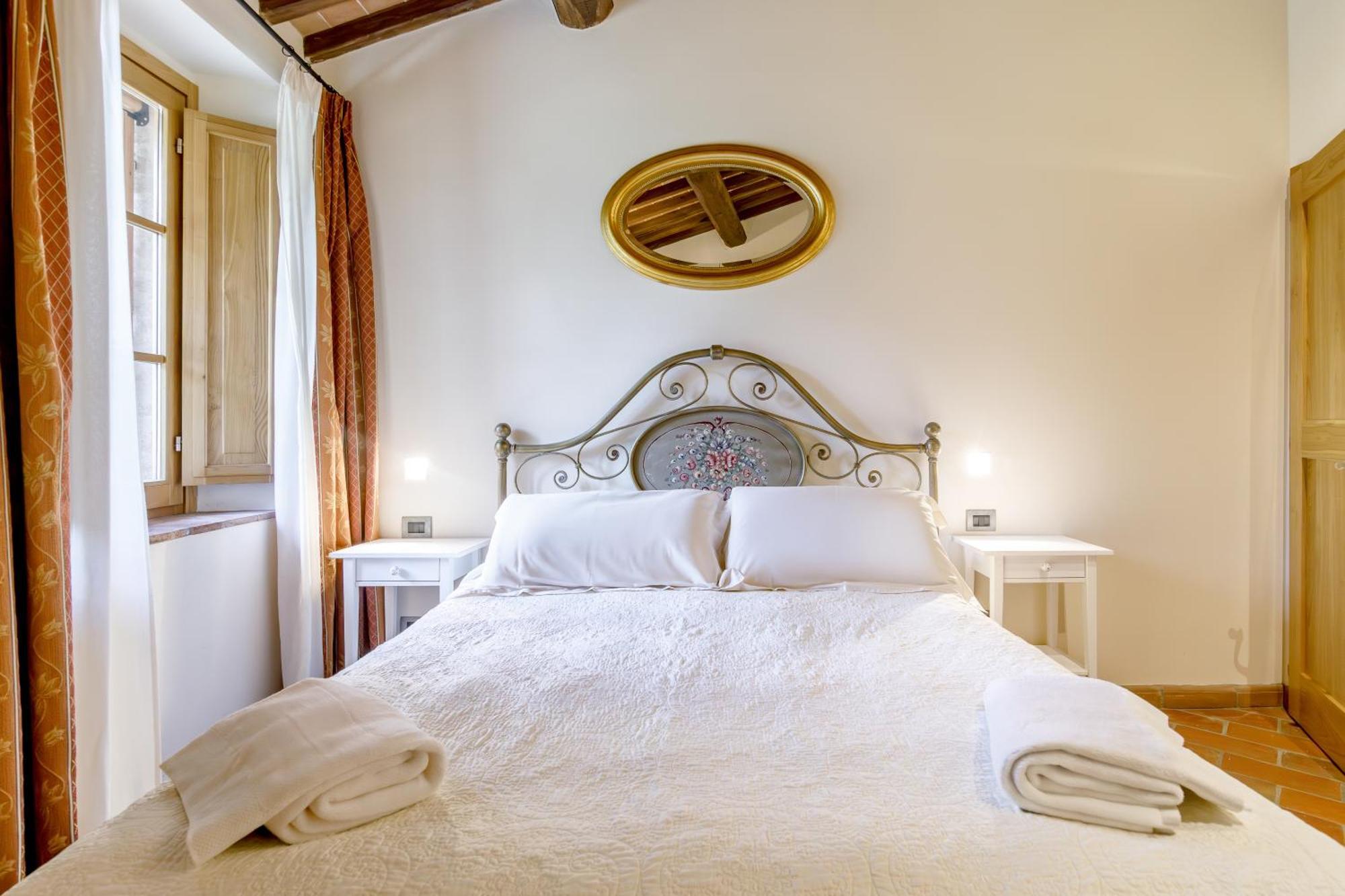 Relais La Costa Historical Residence Монтериджиони Экстерьер фото