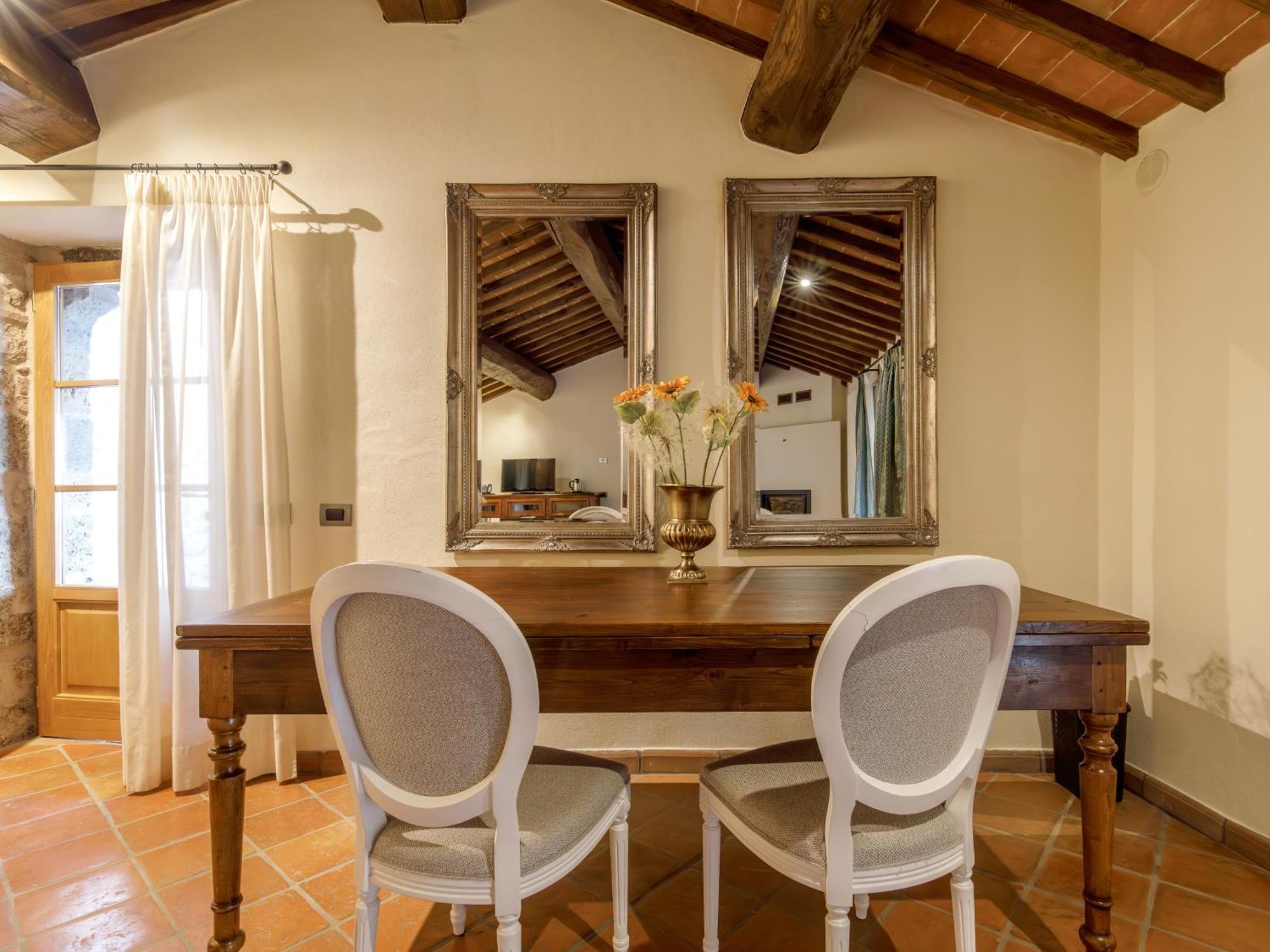 Relais La Costa Historical Residence Монтериджиони Экстерьер фото
