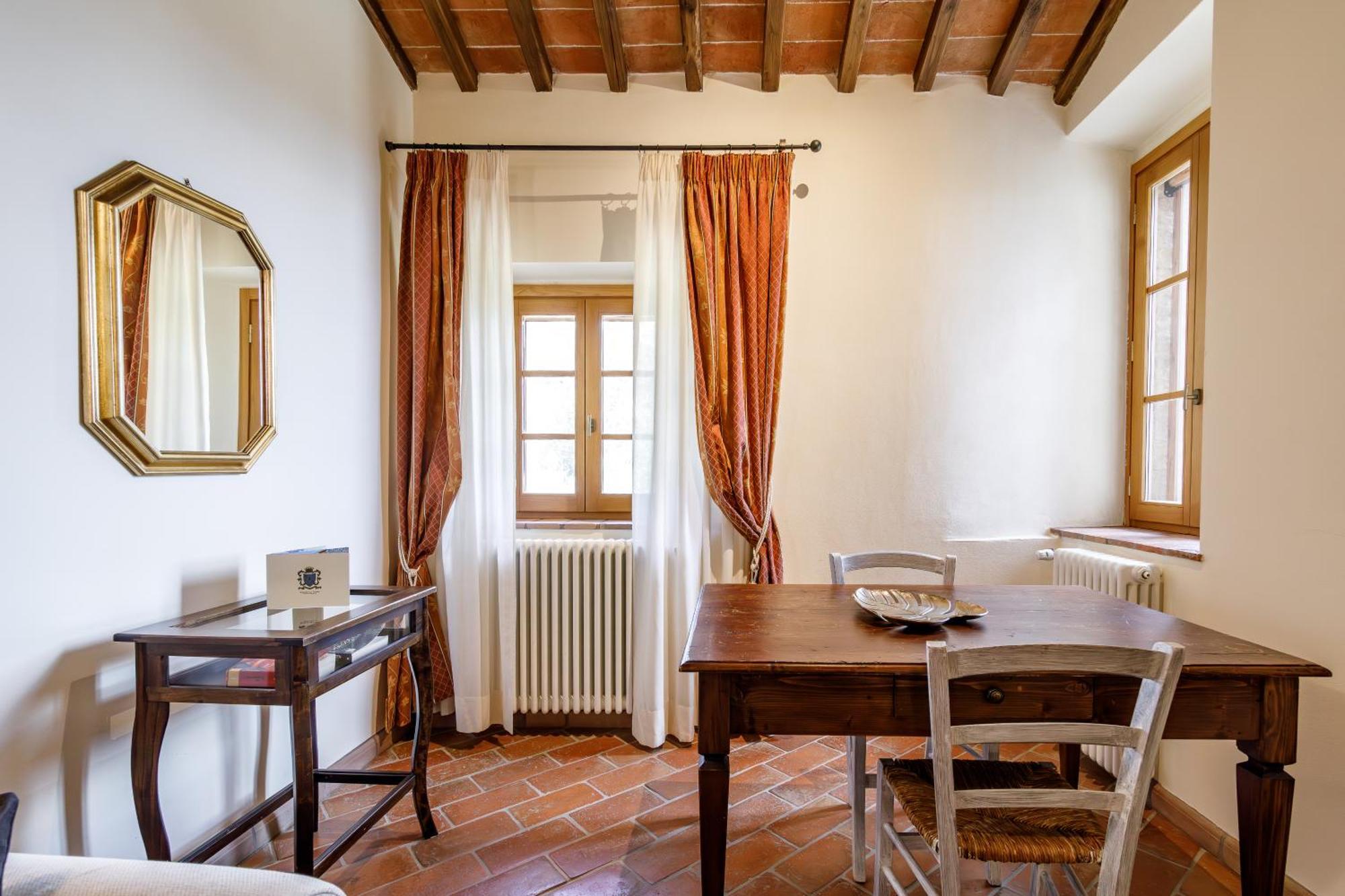 Relais La Costa Historical Residence Монтериджиони Экстерьер фото